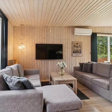 Feriehus Lovely In Beautiful Surroundings, Near Mols Bjerge And - 4 Bedrooms *