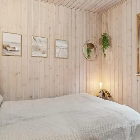 Lovely In Beautiful Surroundings, Near Mols Bjerge And - 4 Bedrooms Casa vacanze Ebeltoft
